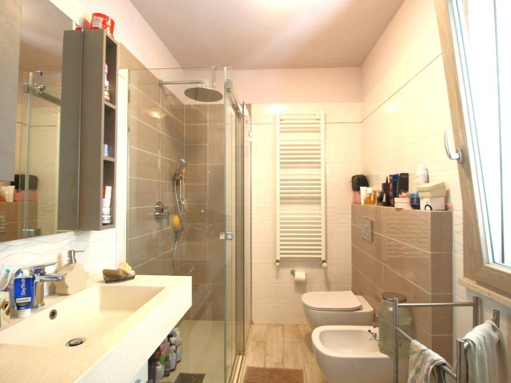 Appartamento a San giuliano terme in Via Statale Abetone, 112 - Foto 5