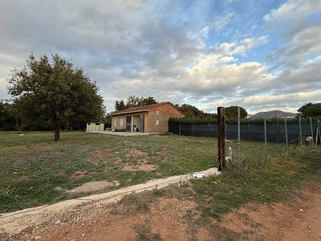 Terreno a Campiglia marittima in Via di Botramarmi - Foto 2