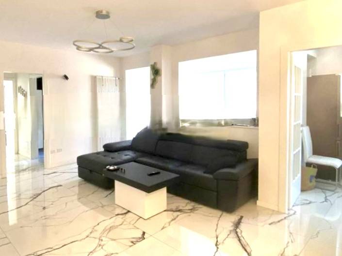 Appartamento a Bologna in Via Giovanni Segantini - Foto 2