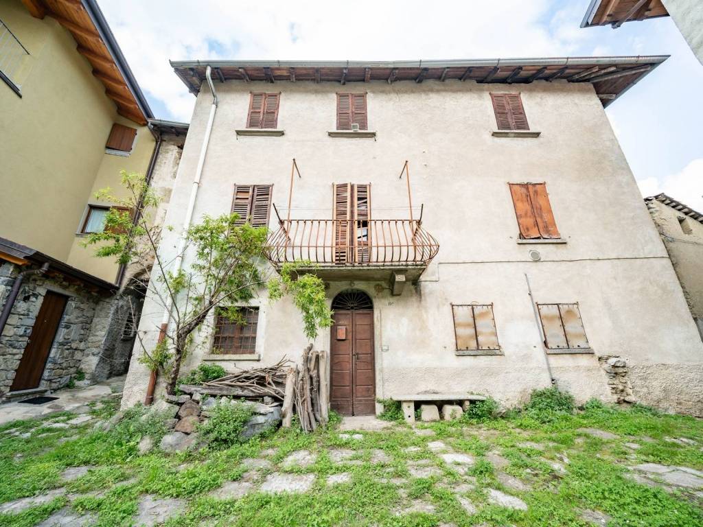 Casa indipendente a Mandello del lario in Strada per Molina 2 - Foto 3