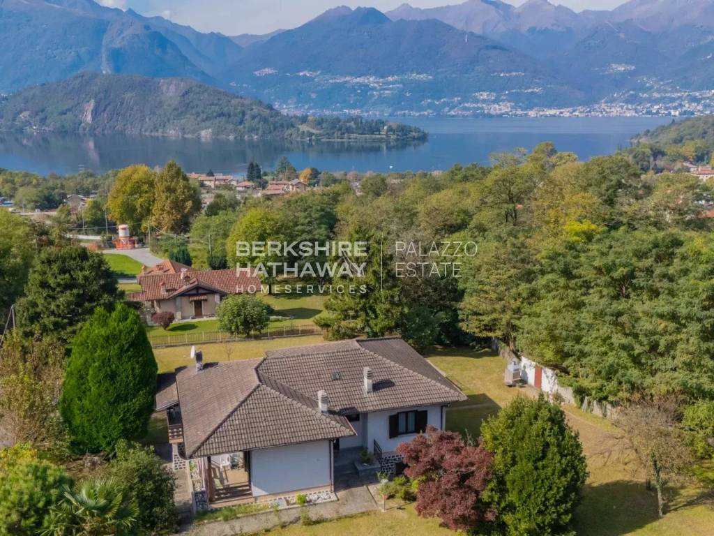 Villa a Colico in via Cariola 22 - Foto 2