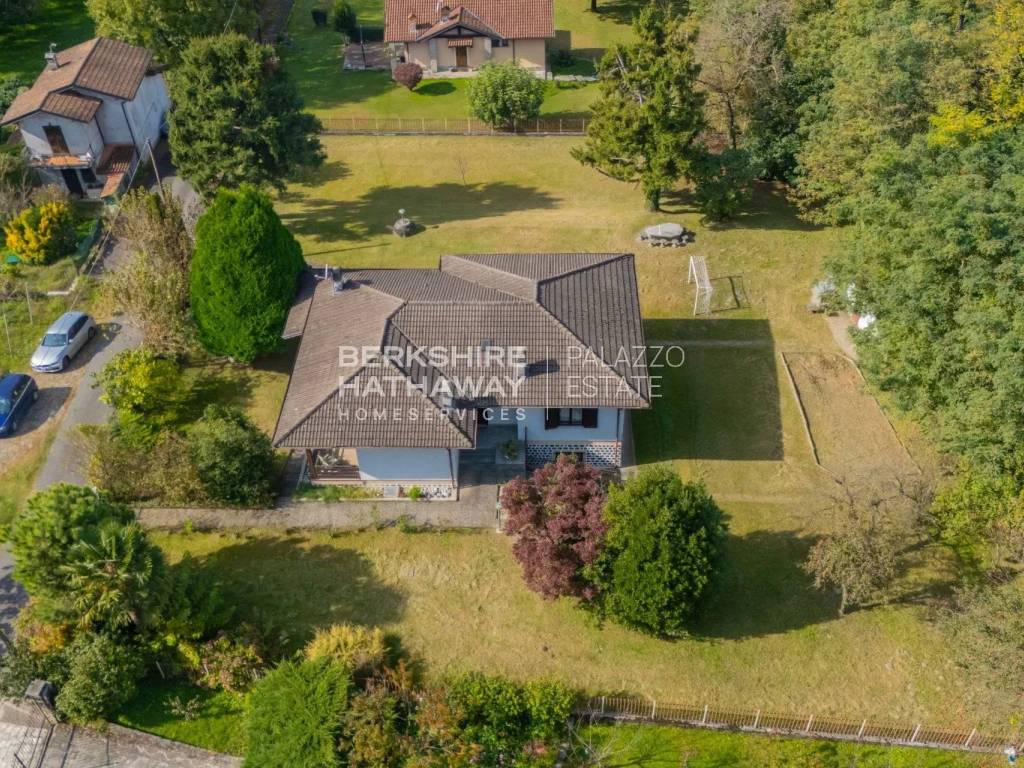 Villa a Colico in via Cariola 22 - Foto 3