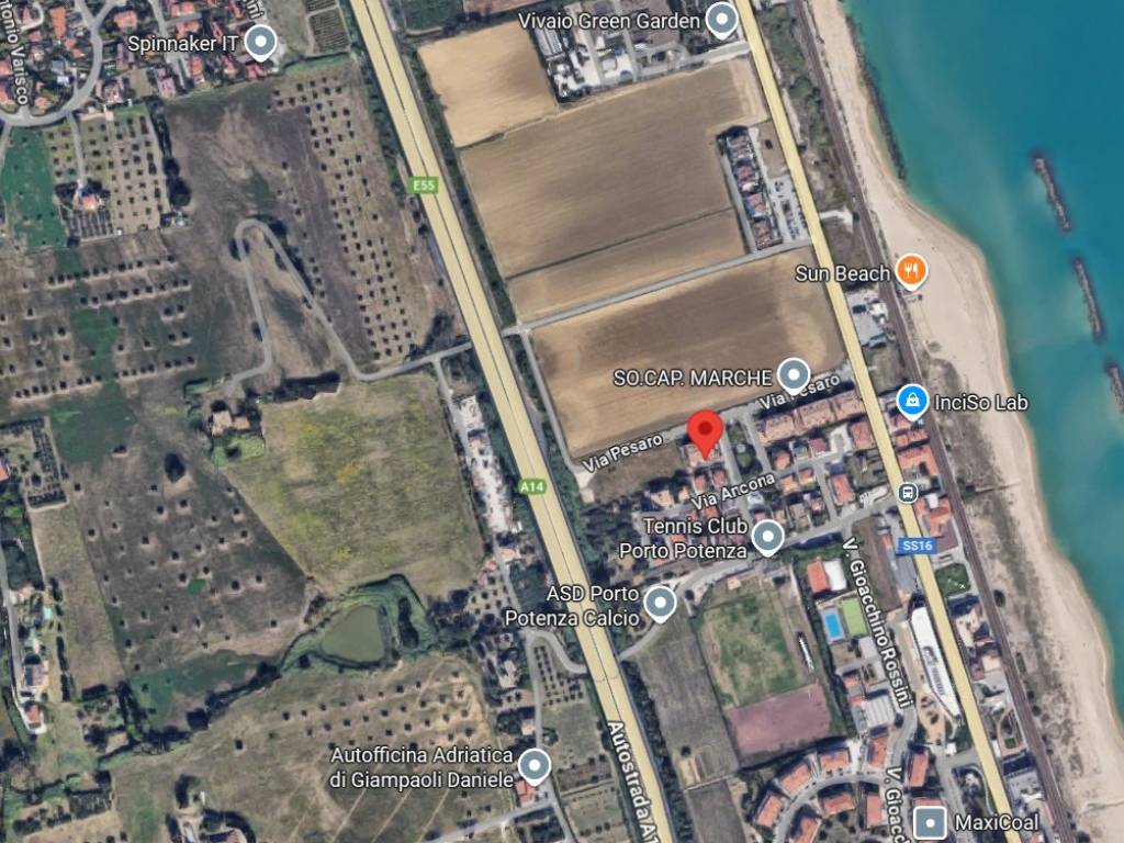 Appartamento a Potenza picena in Via Pesaro, 93 - Foto 3