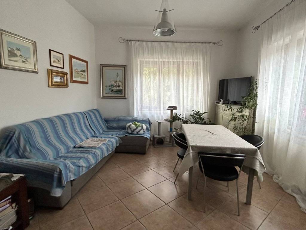 Appartamento a Orte in Via Lorenzo De Dominicis - Foto 4