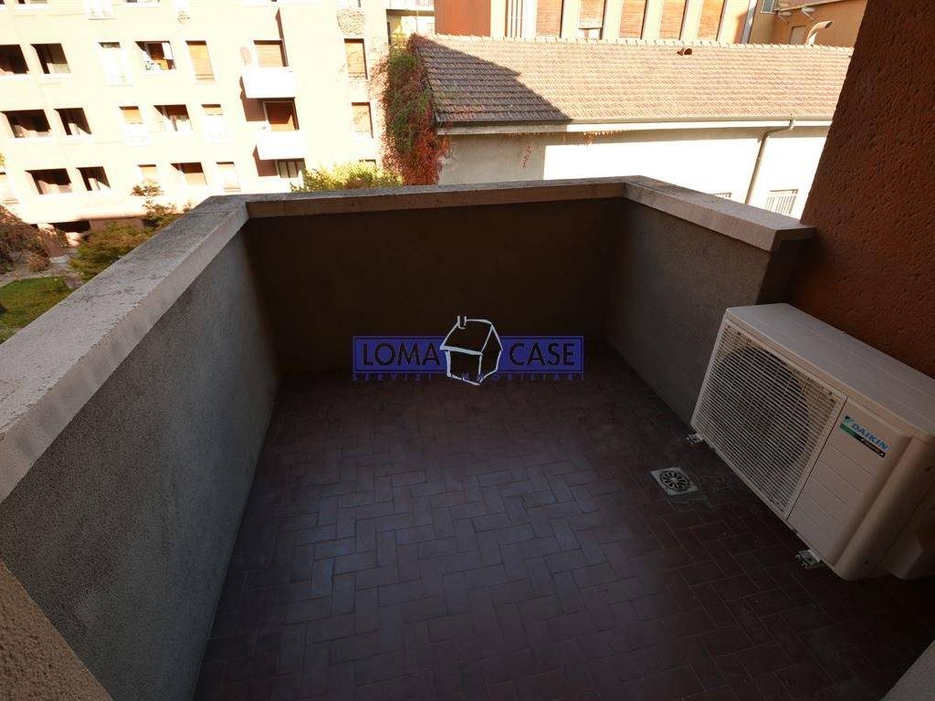 Appartamento a Lecco in VIA FRATELLI CAIROLI, 60 - Foto 5