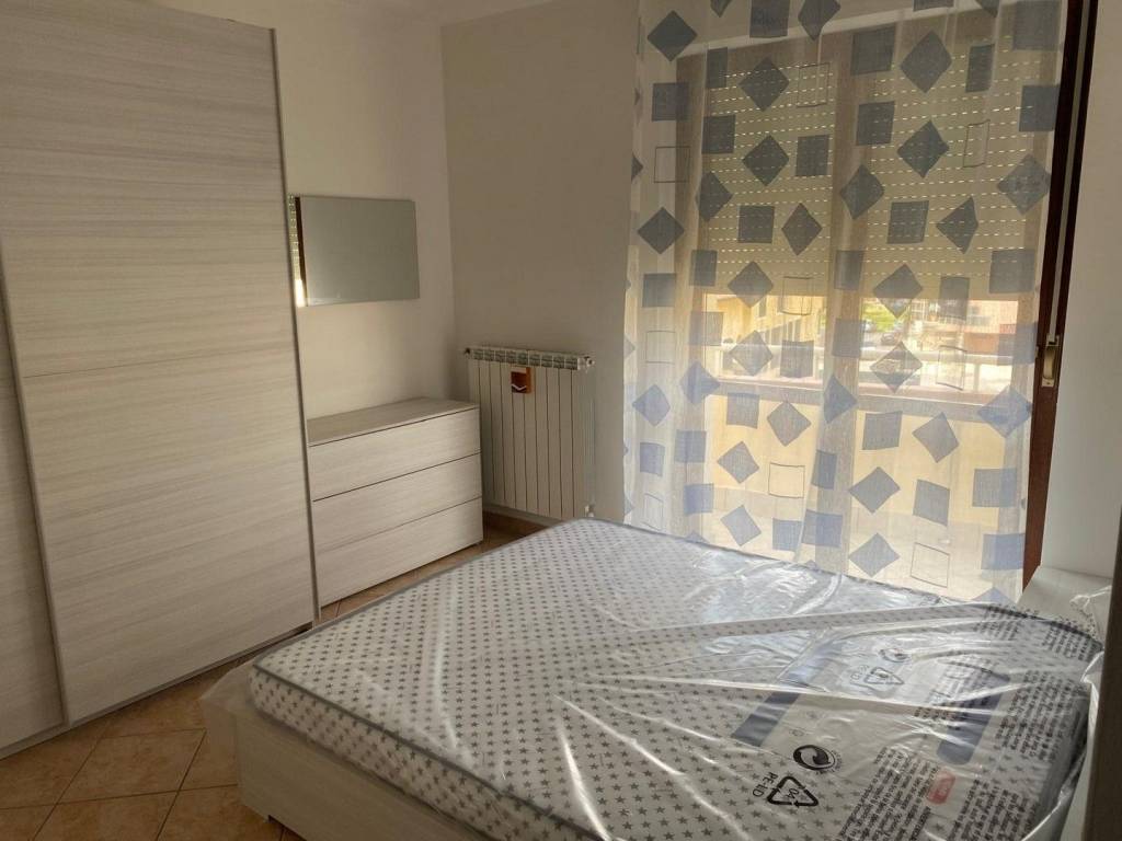Appartamento a Sinalunga in Via Enzo Ferrari - Foto 5