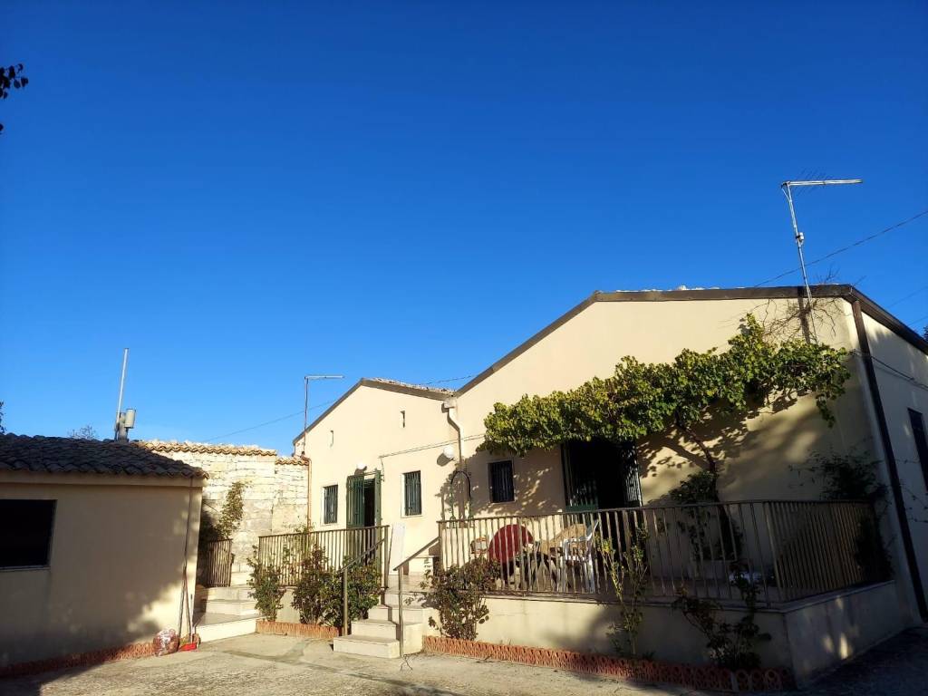 Villa a Ragusa in Contrada Puntarazzi - Foto 3