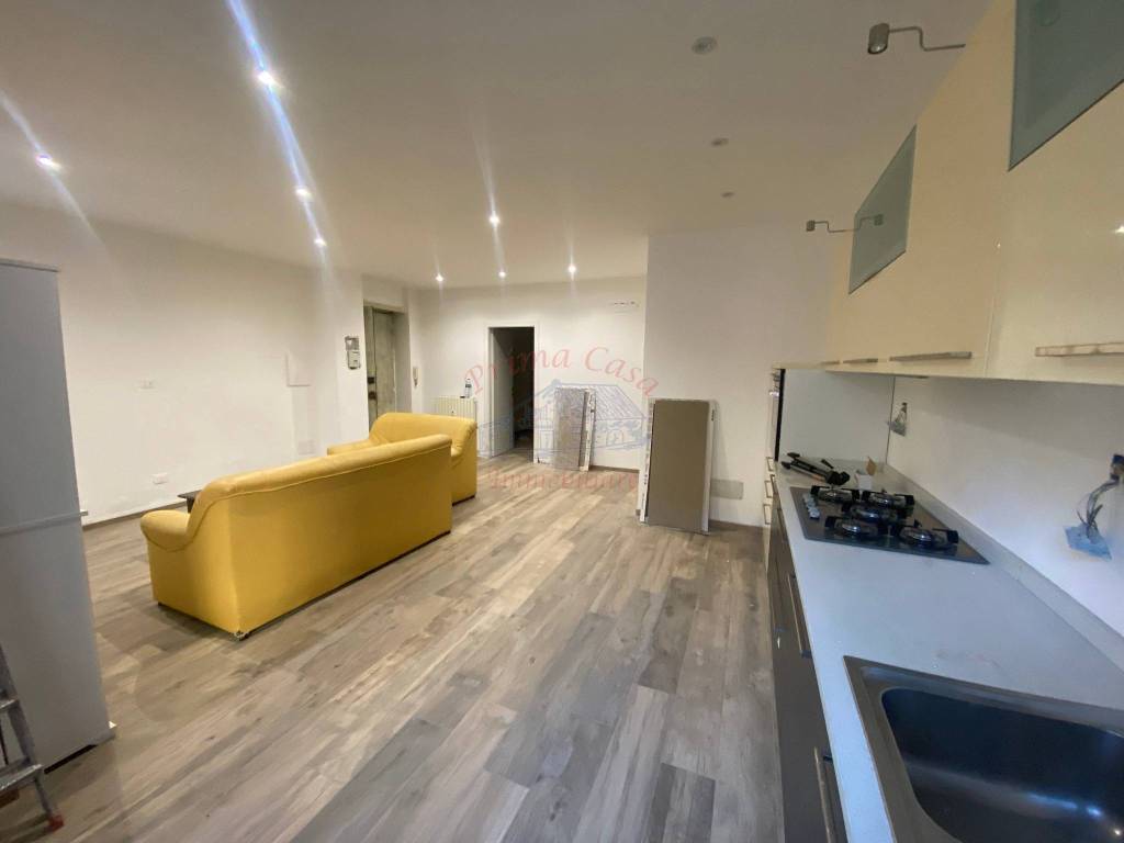 Appartamento a Asti in Via Pietro Micca - Foto 3