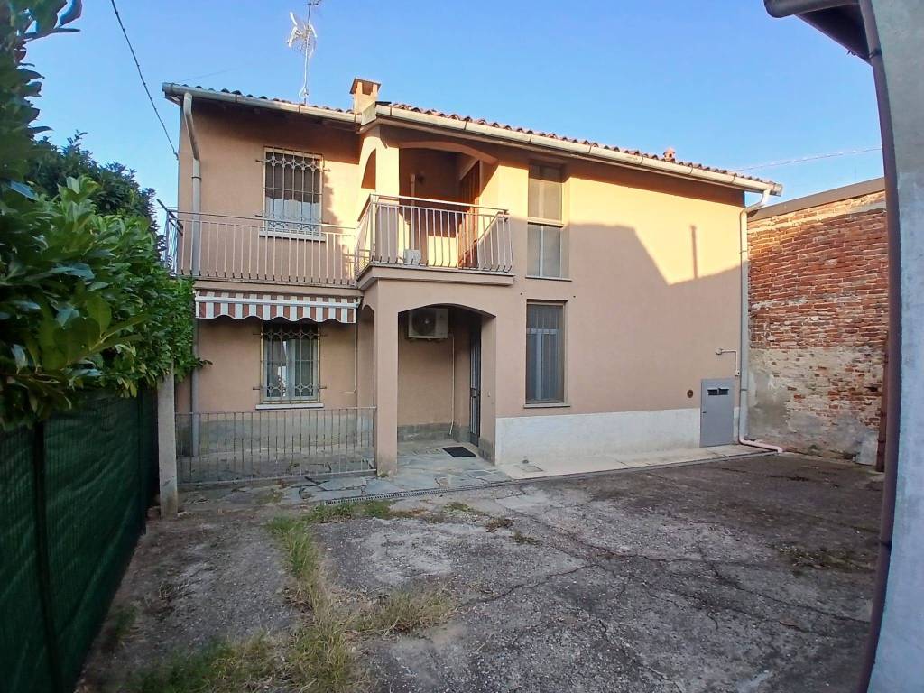 Villa a Linarolo in Via Leopoldo Nobili, 165 - Foto 2