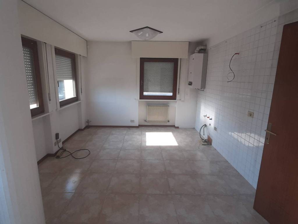 Appartamento a Manzano in Via Roma, 12 - Foto 2