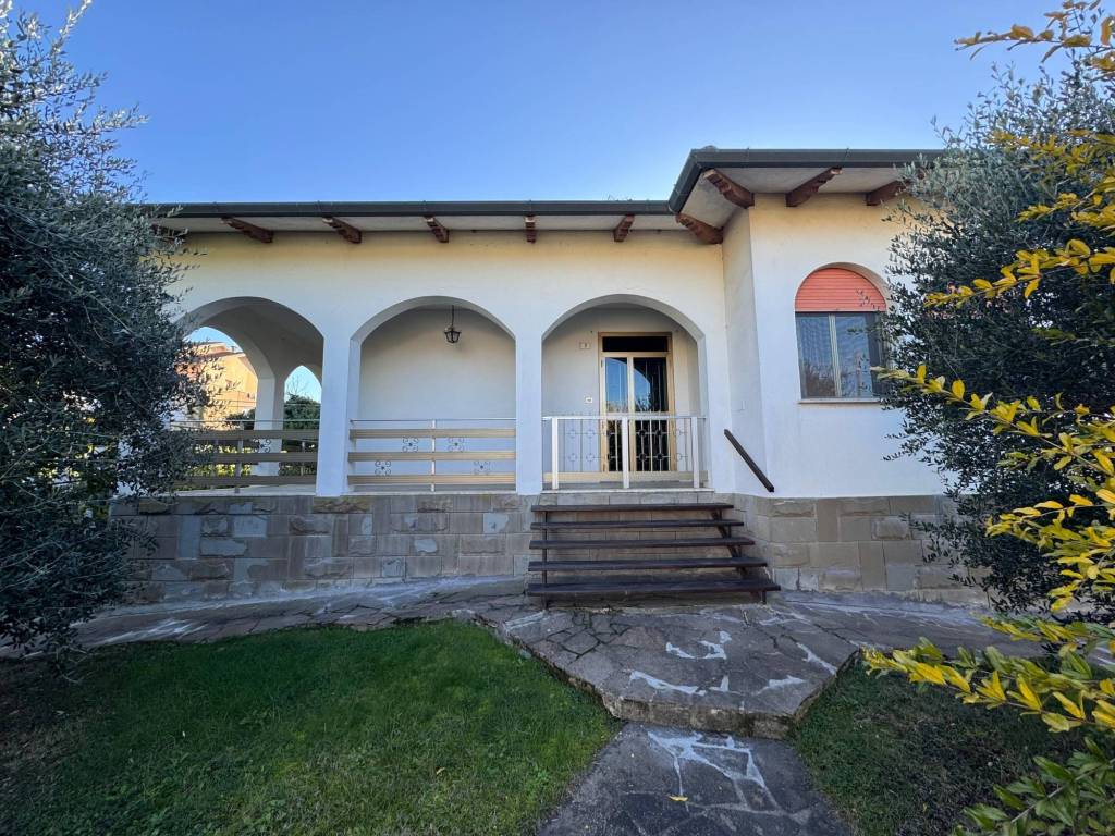 Villa a Malalbergo in via Cavedagnone Massei, 7 - Foto 3