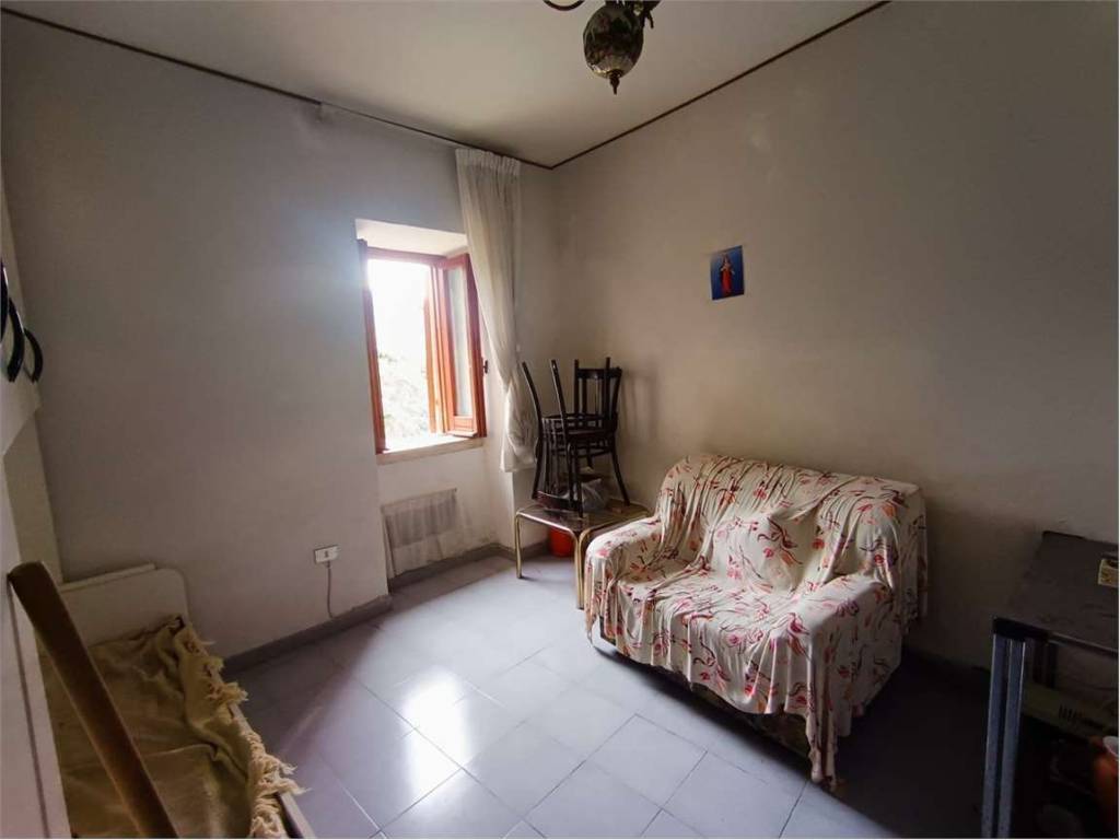 Appartamento a Ceppaloni in via cortile - Foto 3