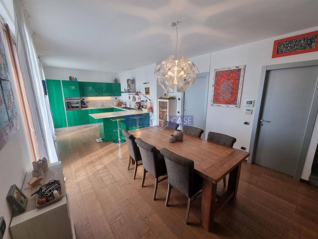 Villa a Lomagna in Via dei Mughetti, 8 - Foto 3