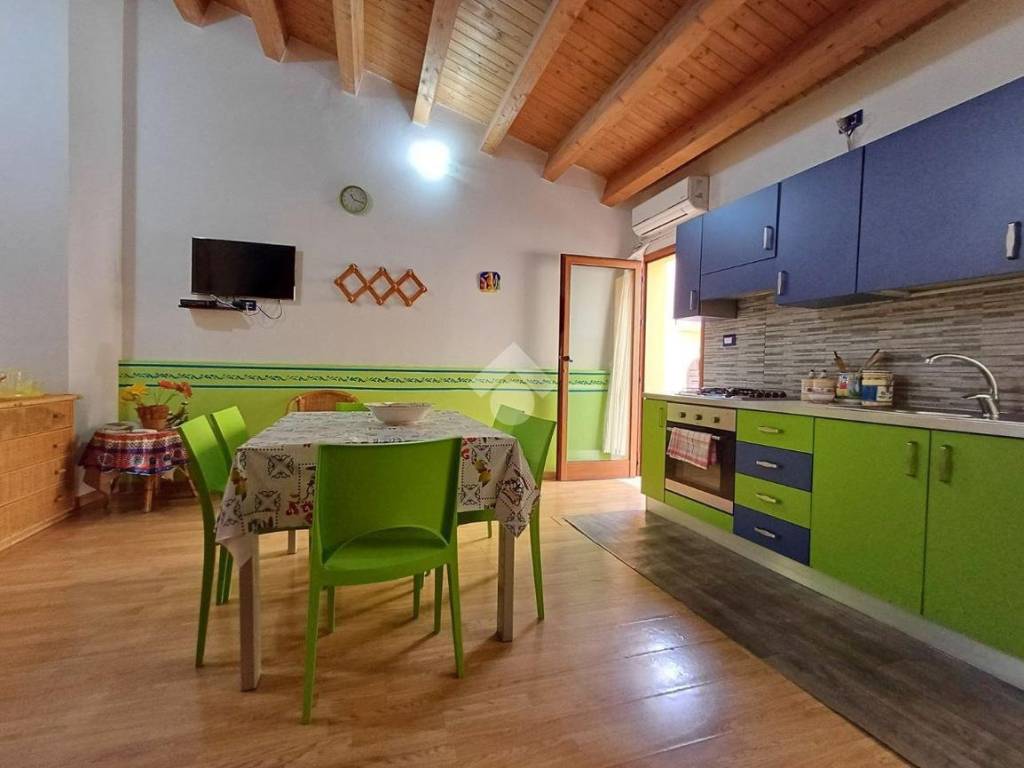 Casa indipendente a Castellammare del golfo in Via Renda, 4 - Foto 3