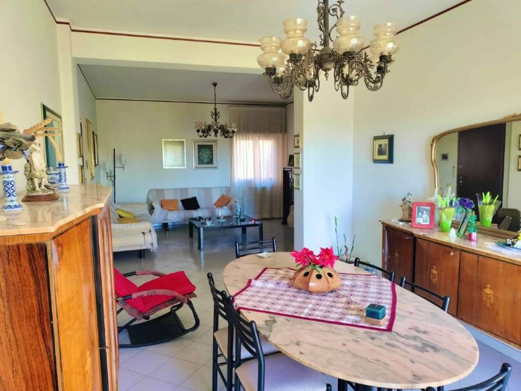 Appartamento a Viagrande in via Manganelli - Foto 4