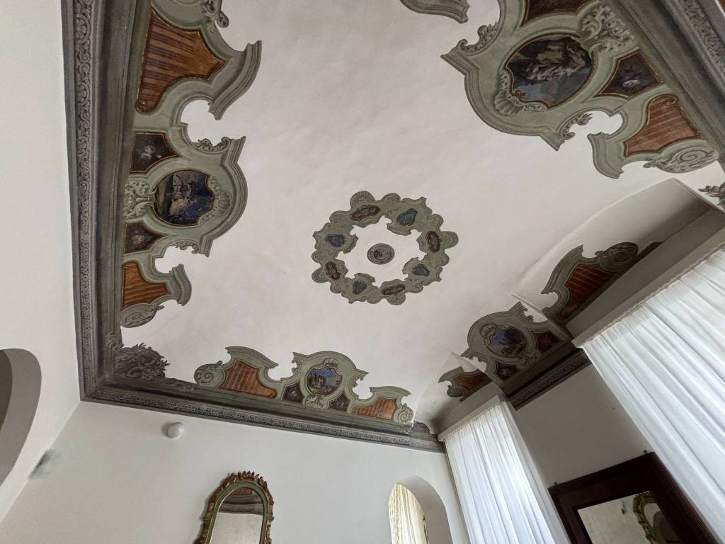 Appartamento a Piacenza in Piazza del Borgo - Foto 4