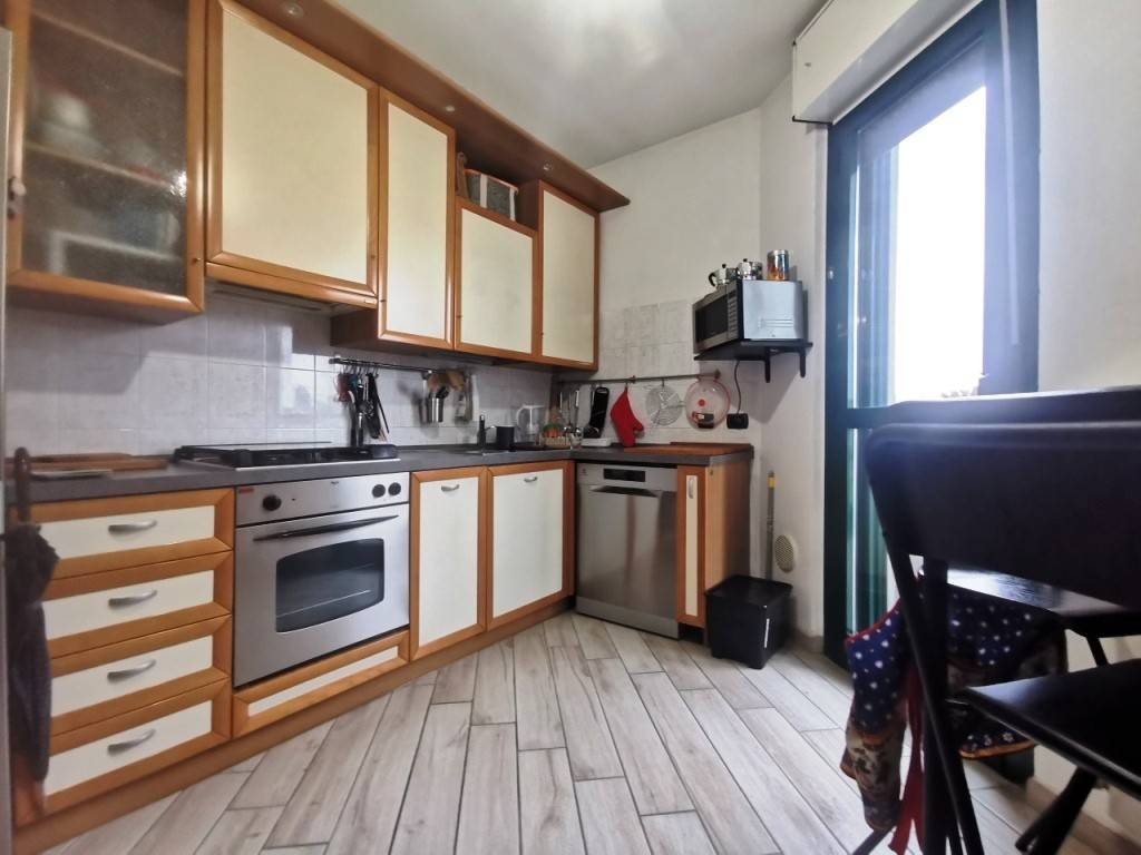 Appartamento a Bareggio in Via Giuseppe Garibaldi, 11 - Foto 3
