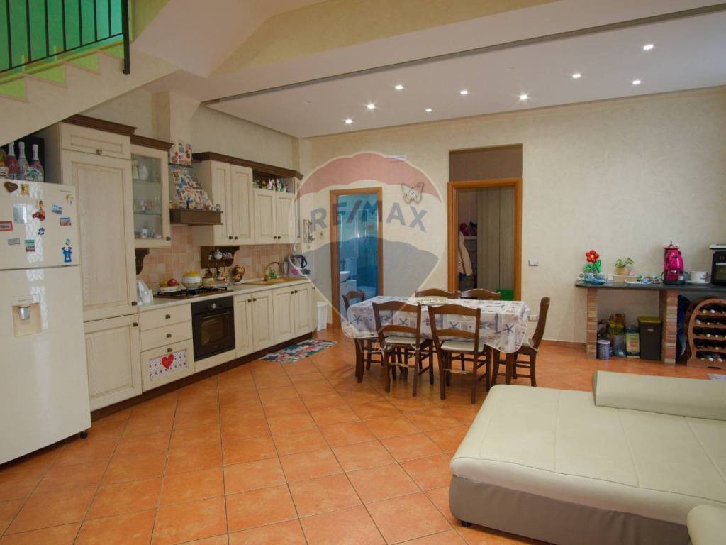 Appartamento a Acireale in via Torretta - Foto 3