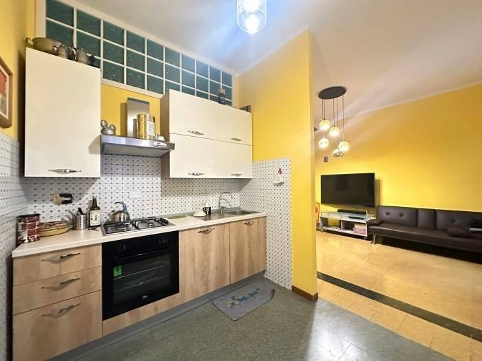 Appartamento a Imperia in Corso Aurelio Saffi - Foto 3