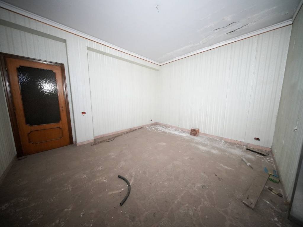 Appartamento a Catania in Via Vincenzo Gemito, 27 - Foto 4