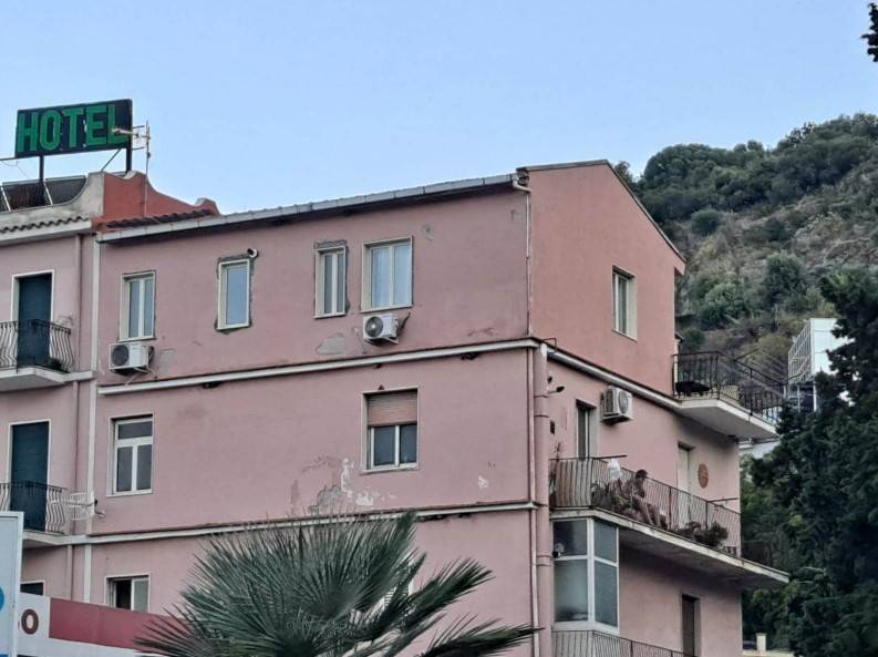 Appartamento a Taormina in Via Porta Pasquale - Foto 3