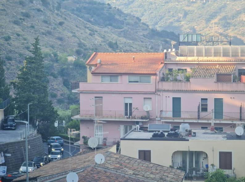 Appartamento a Taormina in Via Porta Pasquale - Foto 4