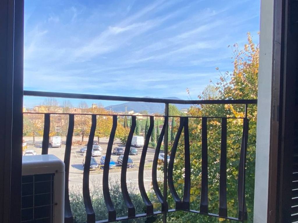 Appartamento a Campi bisenzio in Via Tabernacolo, 38 - Foto 3