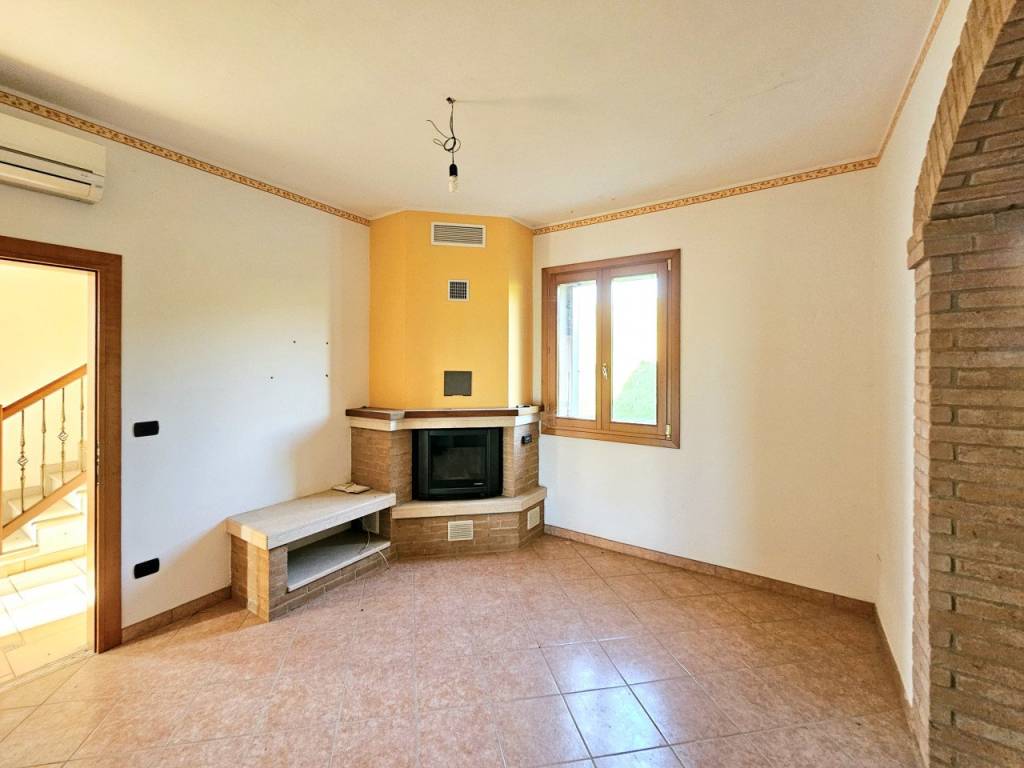 Appartamento a Este in VIA SOSTEGNO - Foto 2