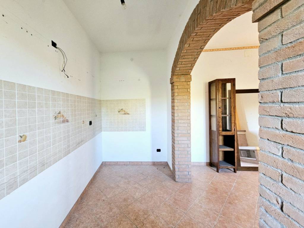 Appartamento a Este in VIA SOSTEGNO - Foto 3