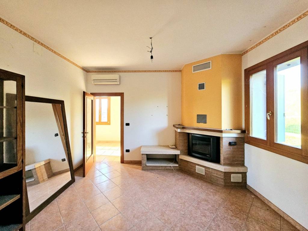 Appartamento a Este in VIA SOSTEGNO - Foto 4