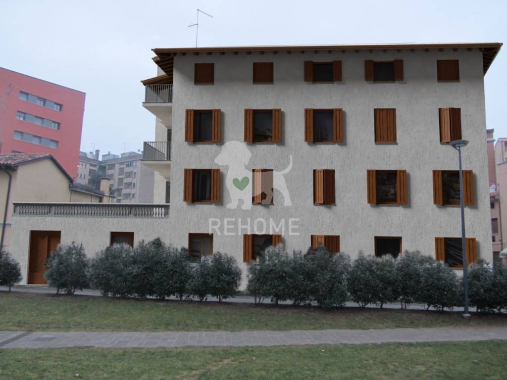 Palazzo / stabile a Udine in Via Bertaldia ,27 - Foto 3