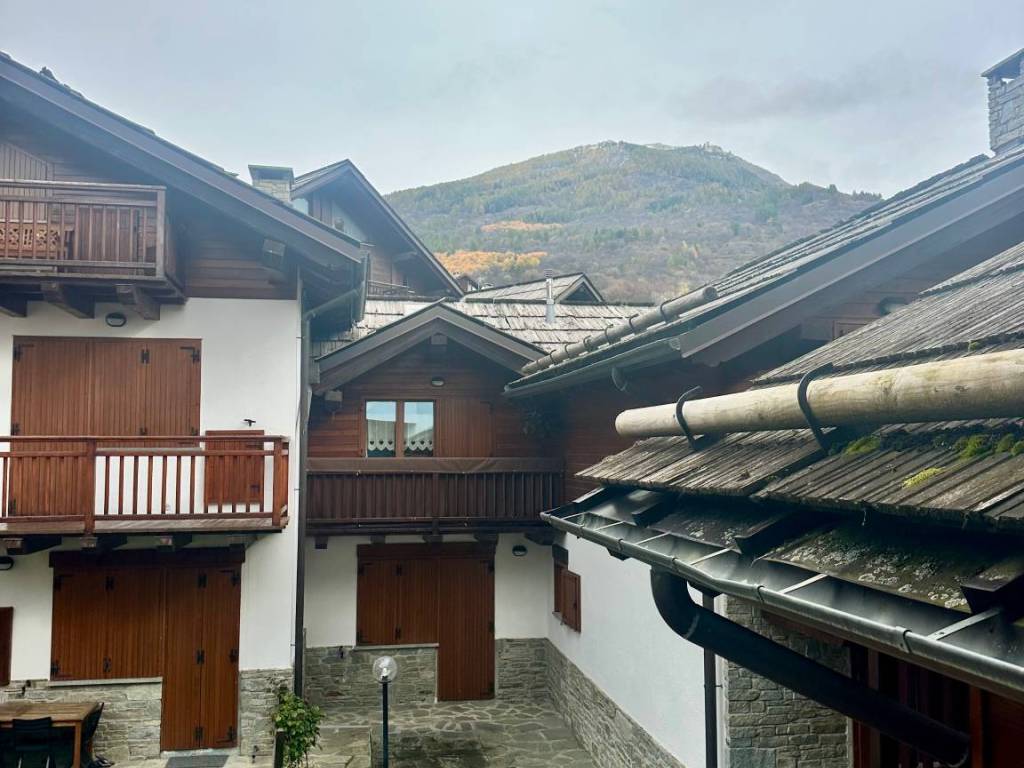 Appartamento a Bardonecchia in Via San Giorgio, 36 - Foto 3