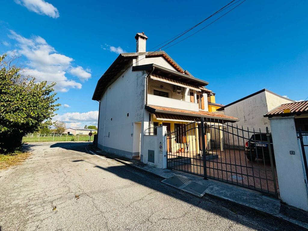 Villa a Pavia di udine in Via della Fornace - Foto 3