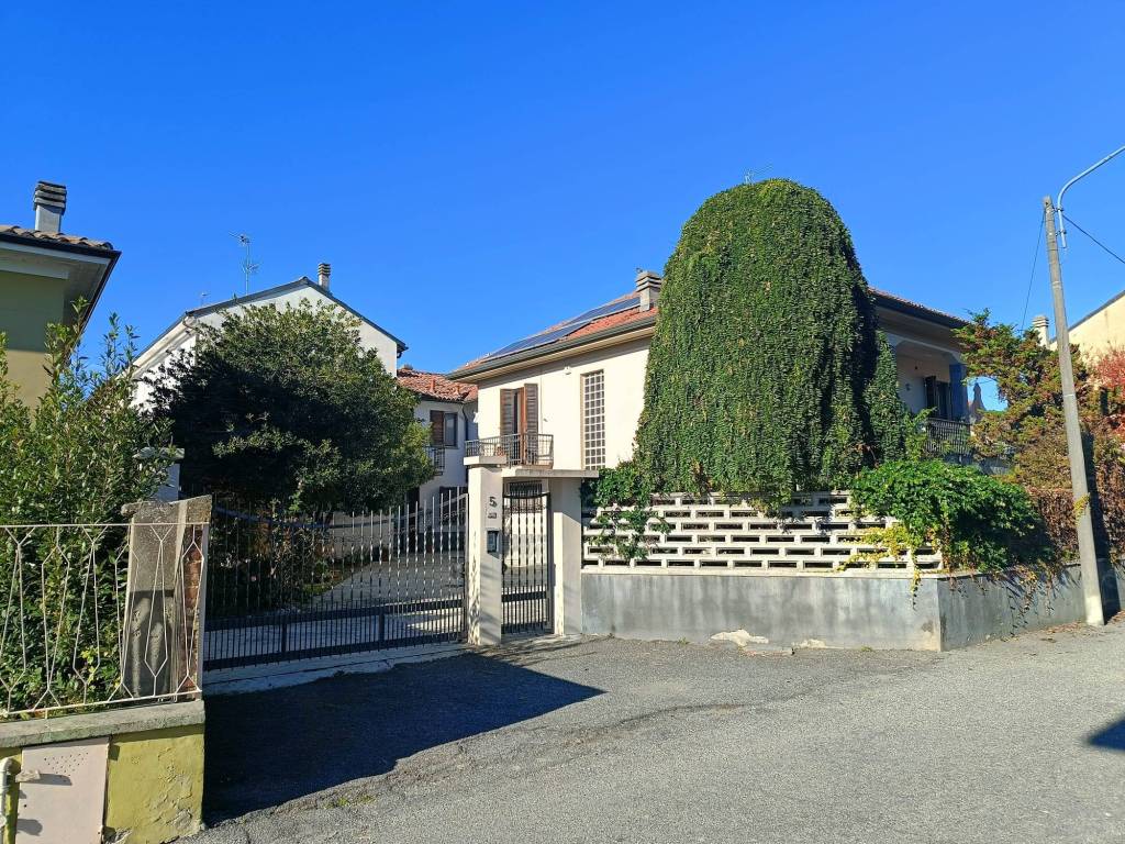 Villa a Morano sul po in Via Magenta, 5 - Foto 3