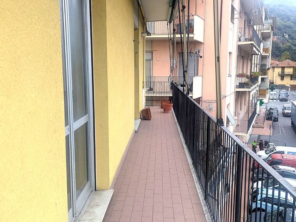 Appartamento a Serra riccò in Via Antonio Medicina - Foto 2