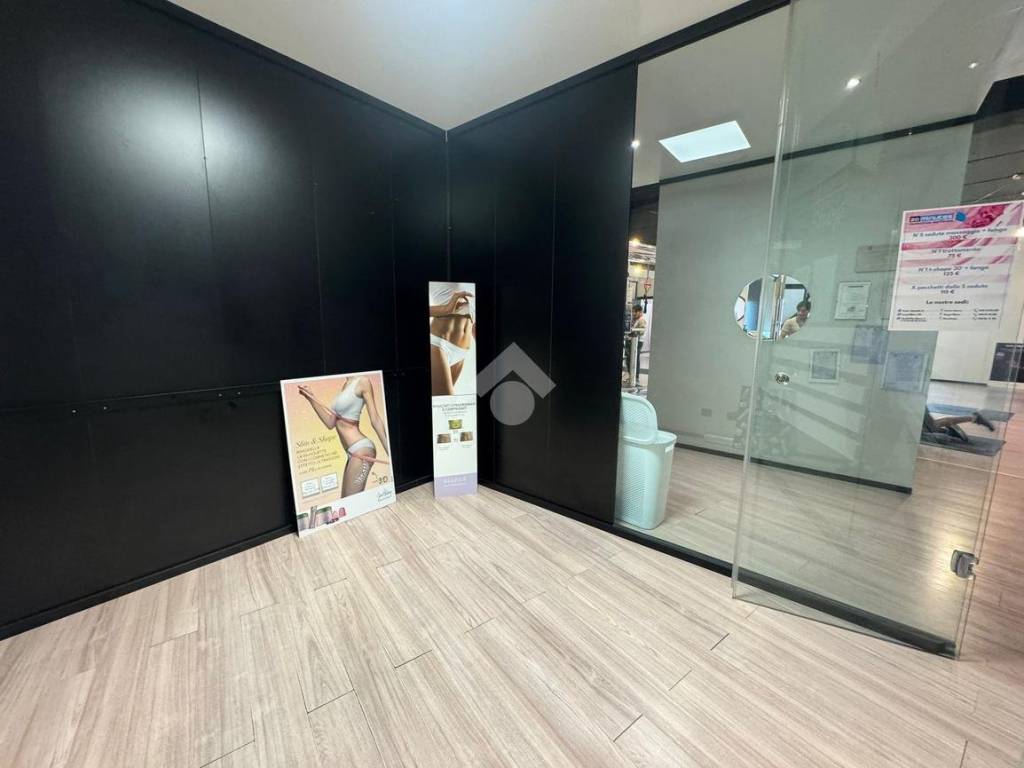 Immobile a Bussolengo in Via A. Dall'Oca Bianca, 3 - Foto 2