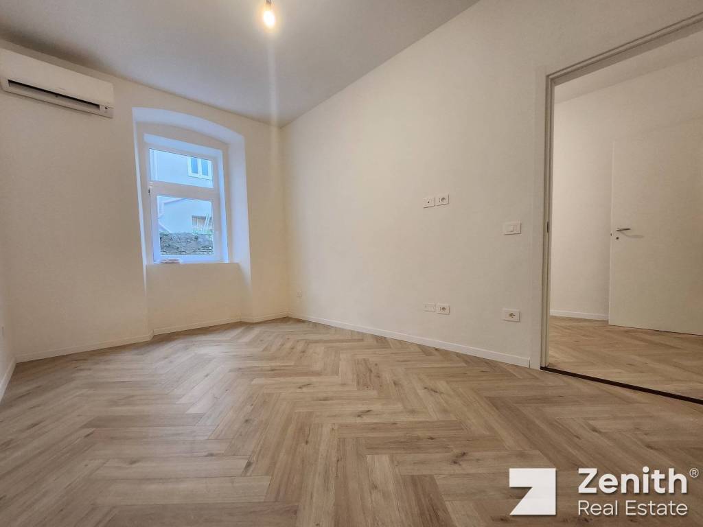 Appartamento a Trieste in Via dei Giuliani, 33 - Foto 2