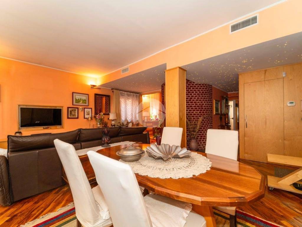 Appartamento a Collegno in Via Bussoleno, 9 - Foto 4