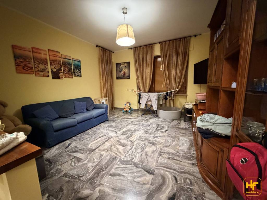 Appartamento a Ciriè in Via Rivette, 31 - Foto 5
