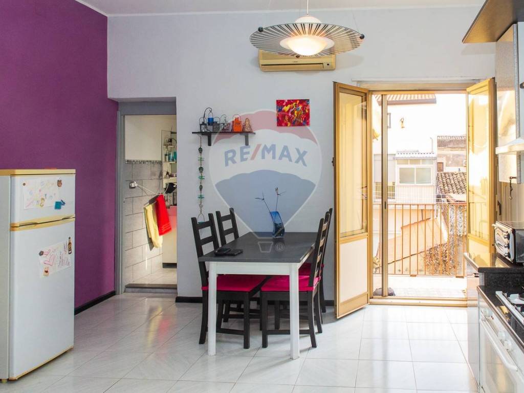 Appartamento a Catania in via Volturno, 27 - Foto 2