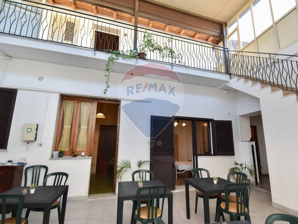 Casa indipendente a Giarre in VIA G.SCIUTI, 27 - Foto 5