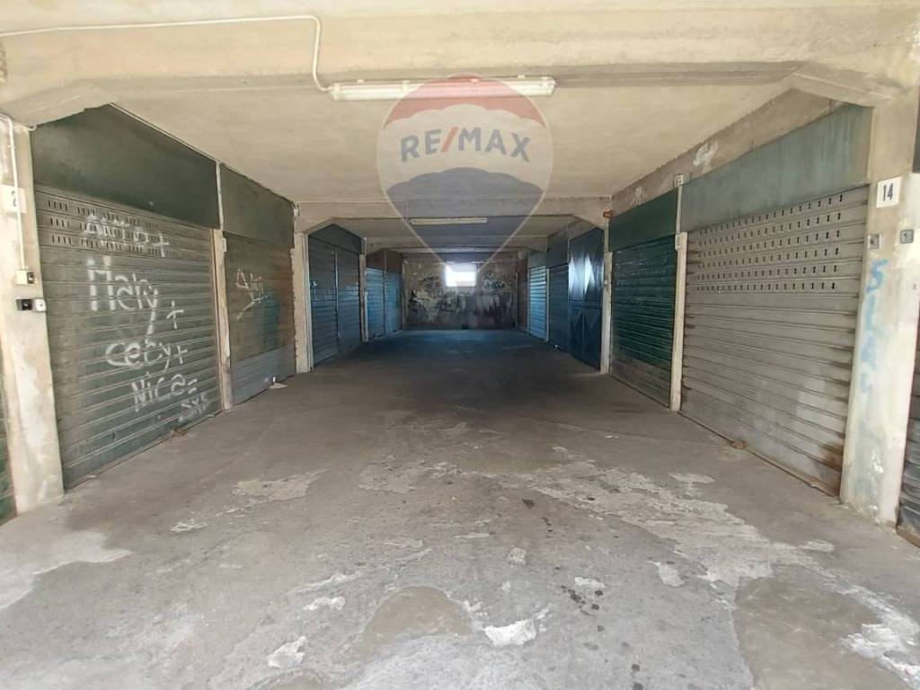 Box / garage a Catania in Via Fiume, 31 - Foto 4