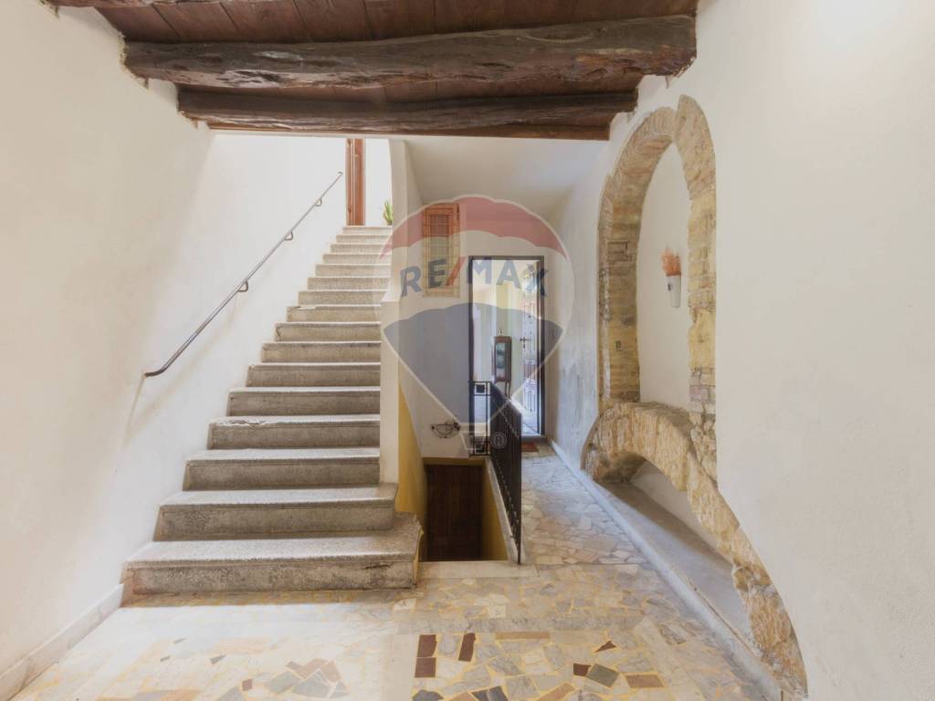 Appartamento a Cagliari in Via Sulis, 45 - Foto 3