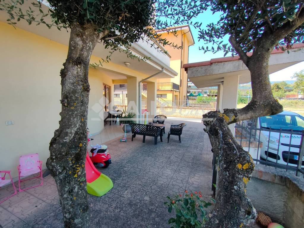 Villa a Rende in Via Carlo Carrà, 11 - Foto 2