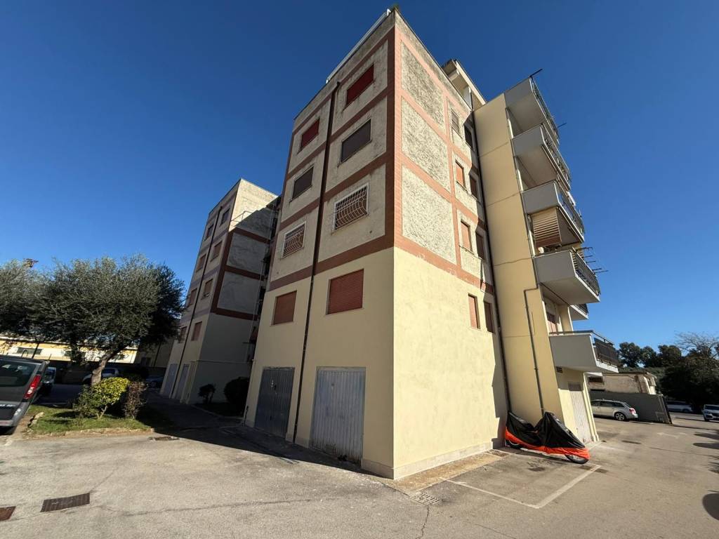 Appartamento a Lanuvio in Via Nettunense - Foto 3