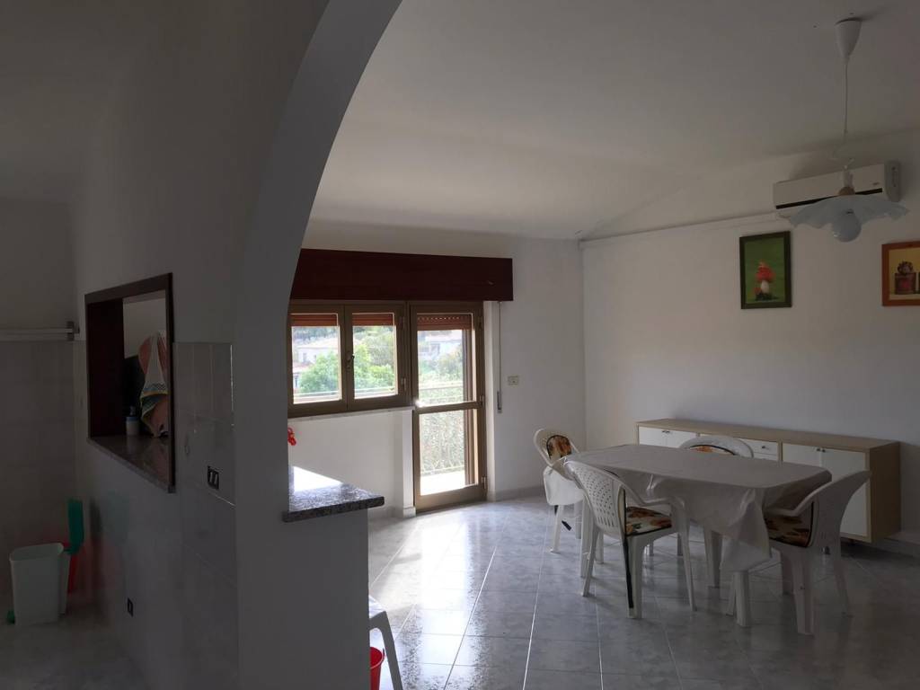 Casa indipendente a Siderno in Via Vennerello - Foto 3