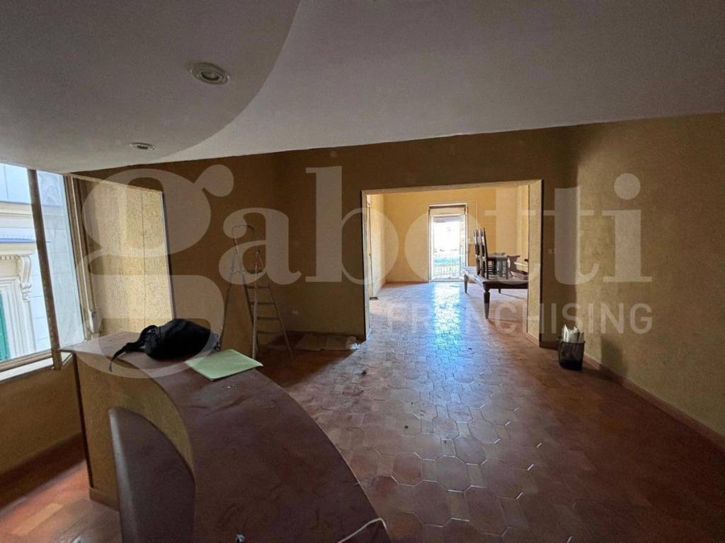 Appartamento a Portici in Piazza San Ciro - Foto 5