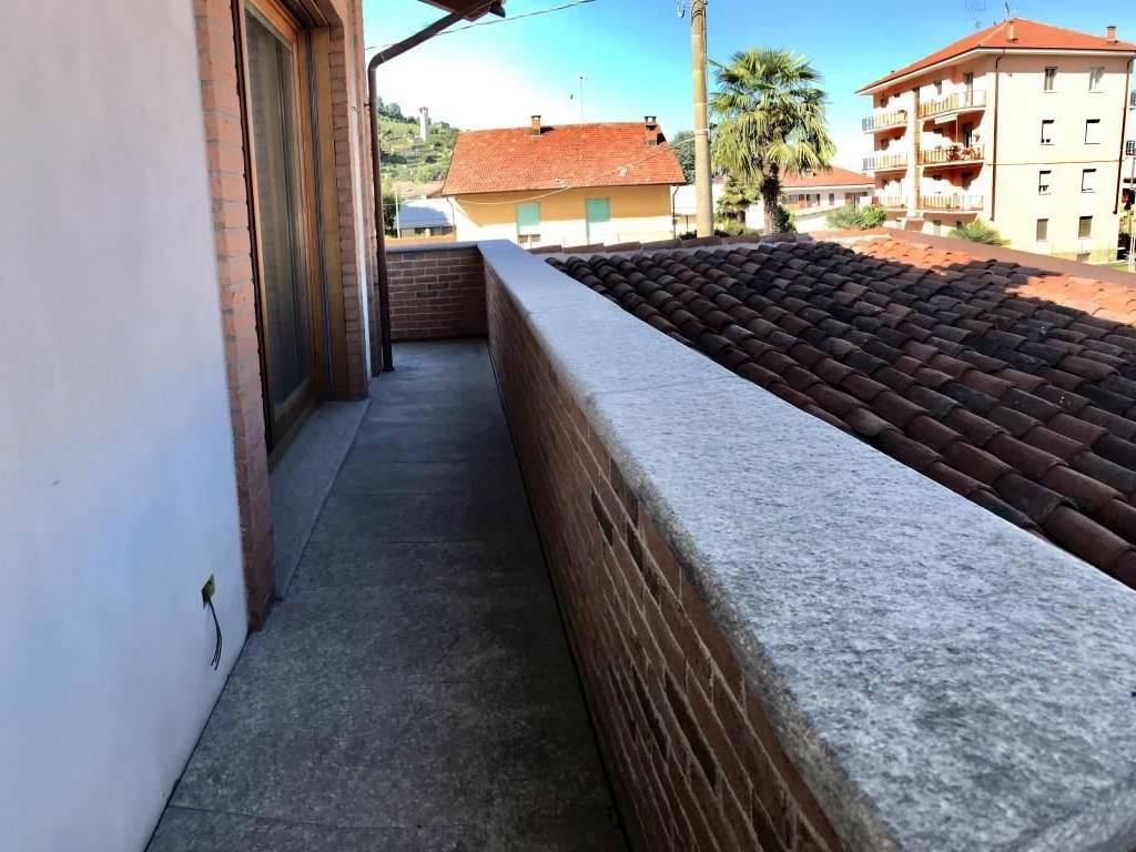 Villa a Revello in Via Valle Po, 15 - Foto 2