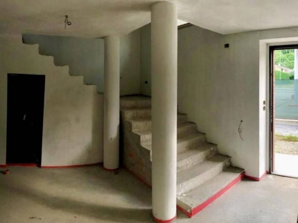 Villa a Revello in Via Valle Po, 15 - Foto 3