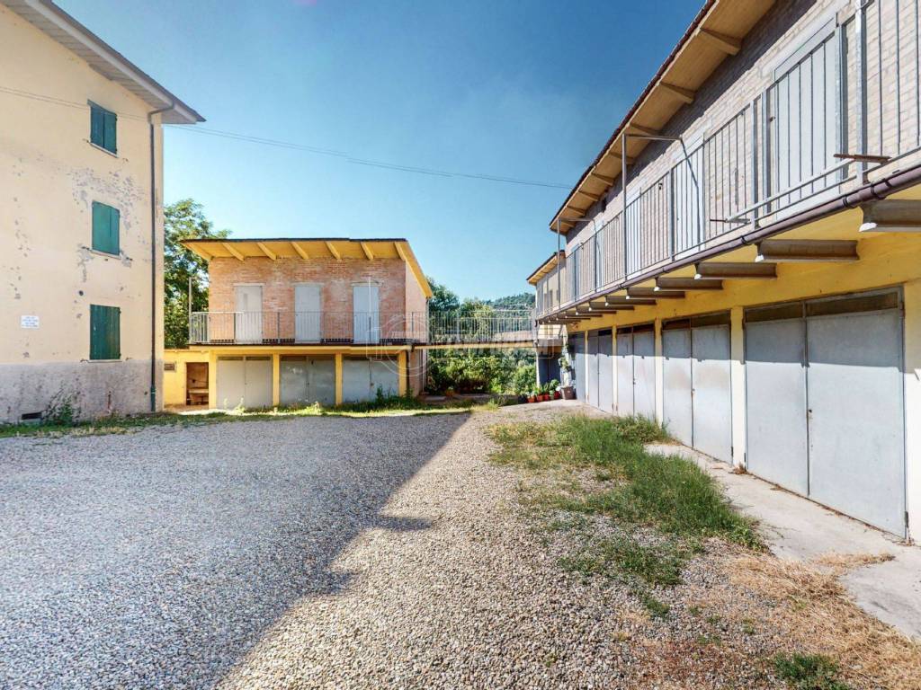 Box / garage a Zola predosa in Via Gesso - Foto 3